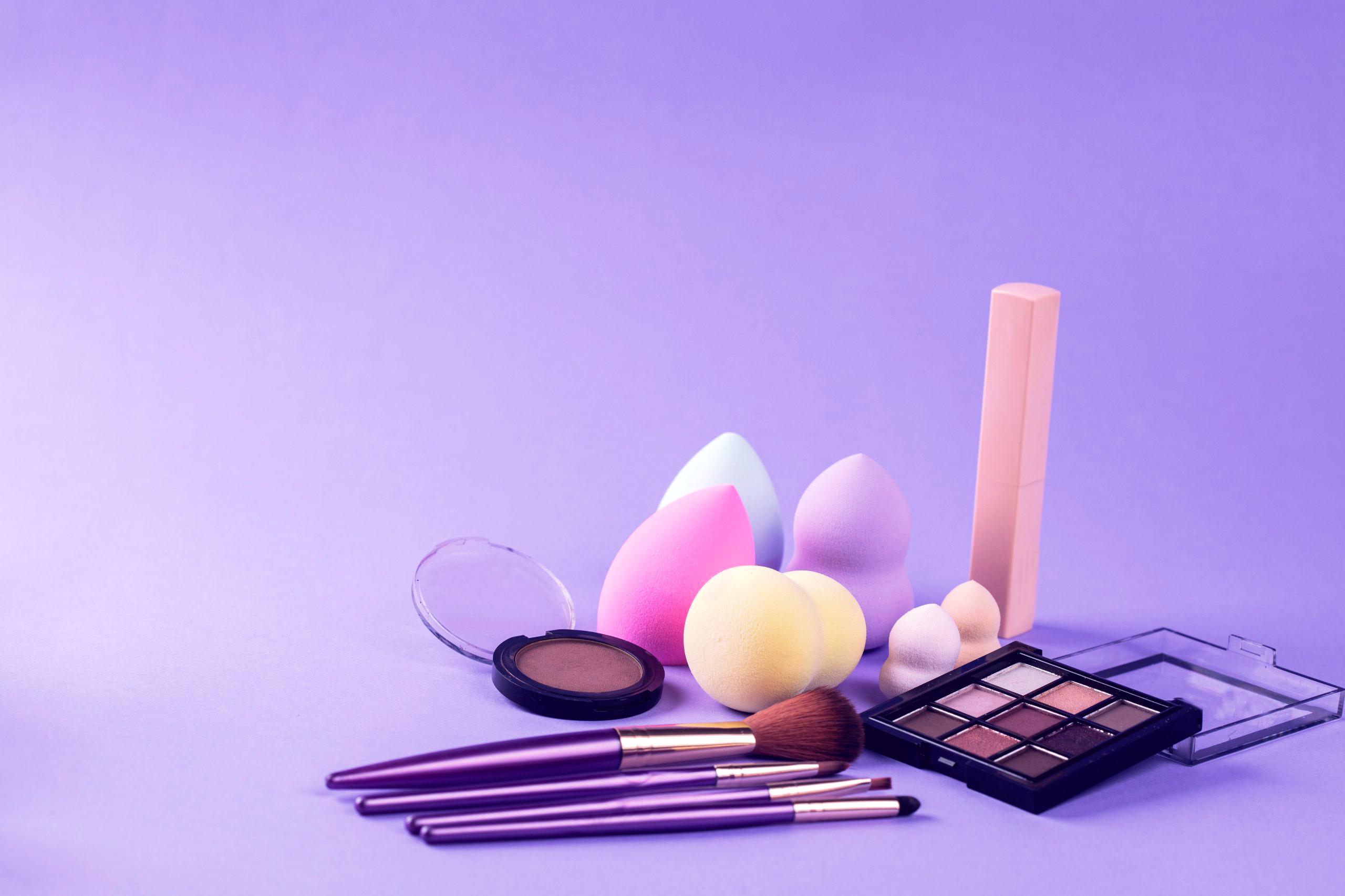 How To Choose the Right Makeup Sponge?